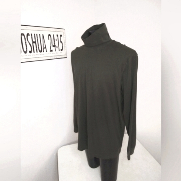 L.L Bean Turtle Neck Long Sleeve Size XXLT - Picture 2 of 5